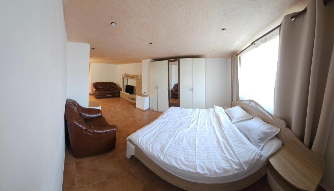 Apartmán Airport Host Kluž Exteriér fotografie
